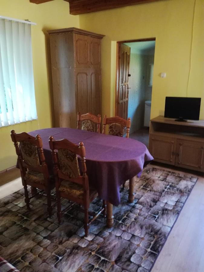 Pokoje Goscinne Magda Dąbki Buitenkant foto